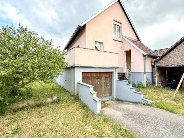 A saisir à Kilstett maison 4 pièces sur 2,84a