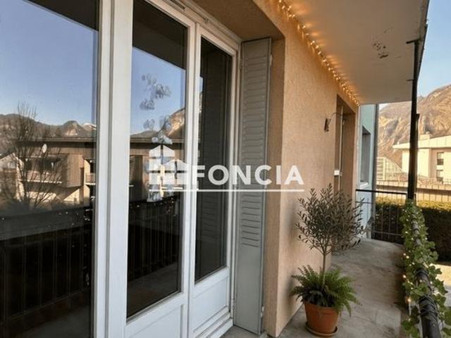 À saisir Appartement 4 pièces de 67 m² avec balcon et cave