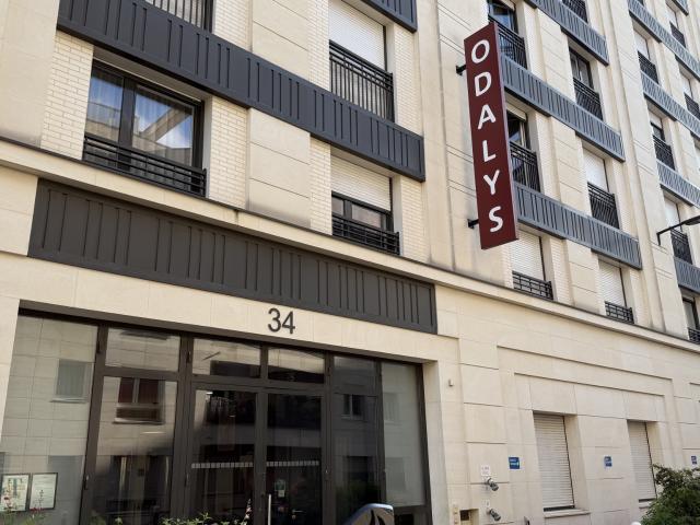 A SAISIR AU PLUS VITE POUR INVESTISSEURS STUDIO A LEVALLOIS PERRET 92
