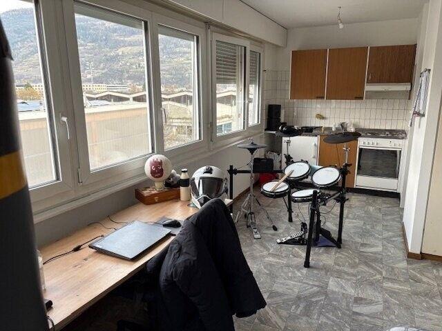 À saisir ! Charmant studio avec vue imprenable à Sion !