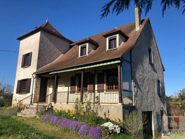 A SAISIR Maison de 168 m² et un studio de 38m² 206m² Gramat