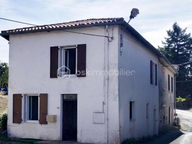 A SAISIR ! Maison de village, 80 m2, 3 chambres, parking de 36 m2