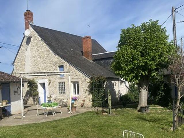 A SAISIR, OSMERY, Maison avec garage, dépendances et jardin