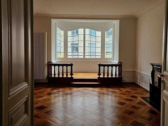 A saisir ! Spacieux logement au centre ville de Lausanne !