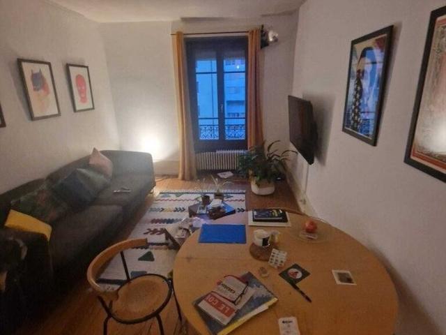 A saisir ! Spacieux logement proche de toutes les commodités !