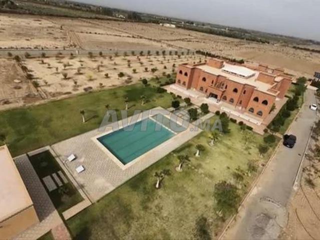 À Saisir Superbe maison d’Hôtel Autorisée 20 Suite