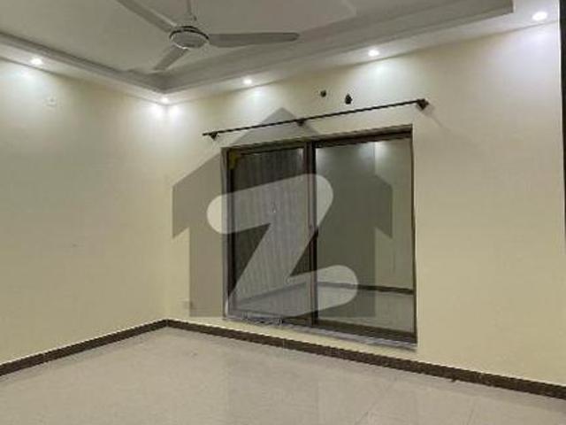 A Slightly Us House For Sale Bahria Town Phase 8 Block M