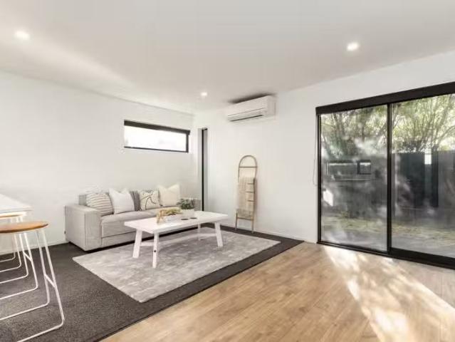 A Smart, Easy Step into Home Ownership First National Real E.