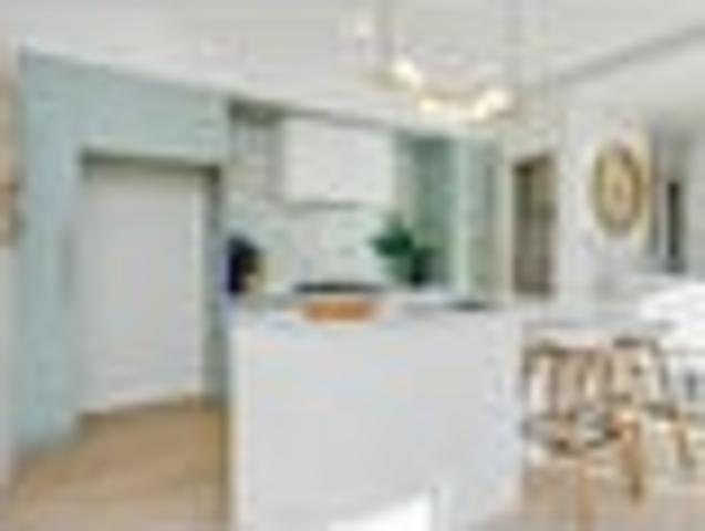 A Spacious Architectural Retreat