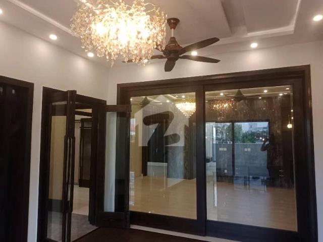 A Spacious 5 Marla House In Bahria Town Block CC