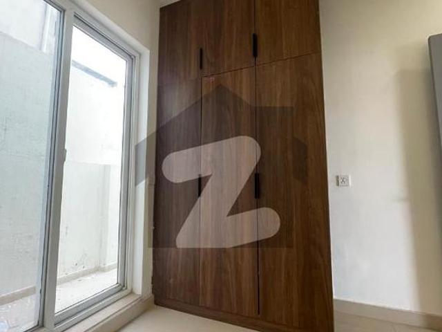 A Spacious 5 Marla House In Park View Block B