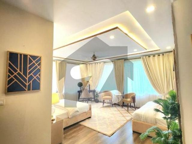 A Spacious 666 Square Yards House In F 7