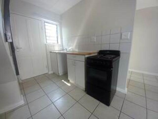 A Two Bedroom Apartment/Flat In Maitland
