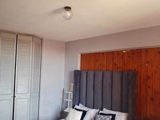 a two bedroom for rent in sunnyside