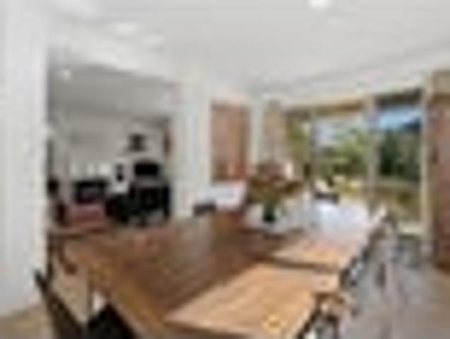 A timeless townhouse in a premier location