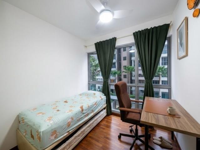 A Treasure Trove Condominium For Sale, $1,458,000, 2 Bed 2 Bath 915 sqft $1,593.00 psf