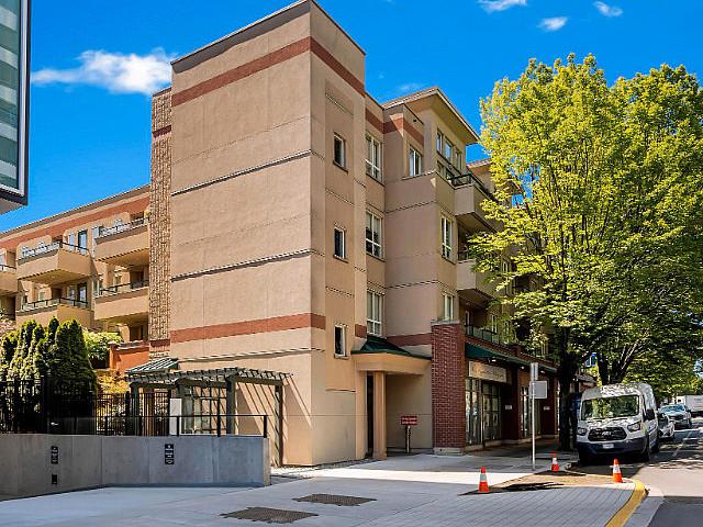 A Truly Fantastic Dream Condo In Harris Green