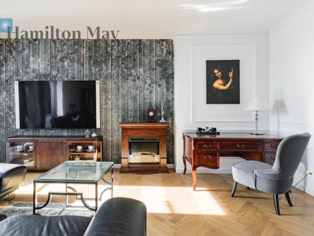 A unique apartment in the prestigious Duo Residence investment with a unique view of the Vistula River