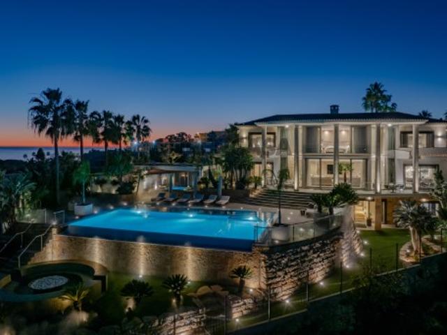 A unique ocean front Mansion offering style and sophistication