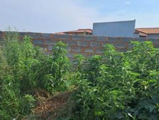 a vacant land on the market in mabuy.