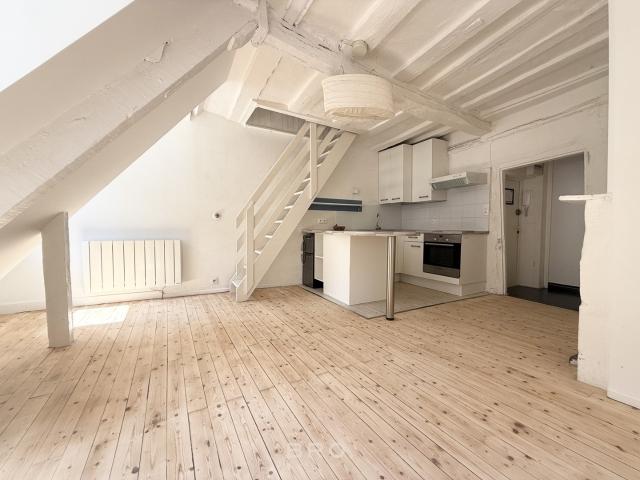 Appartement de 29m2 3 pièces VANNES CENTRE HISTORIQUE