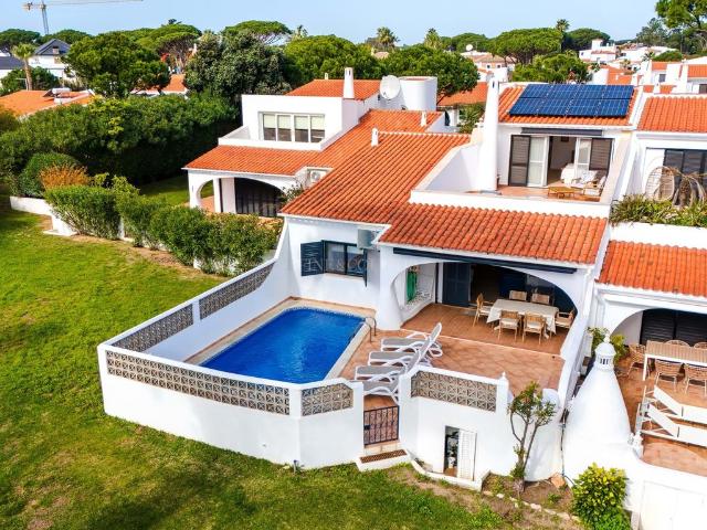 à venda Mansão alto padrão de 113 m2, Vale do Lobo, Faro