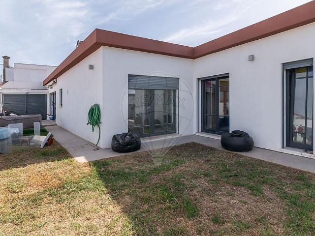 à venda Mansão alto padrão de 128 m2, Castelo, Portugal