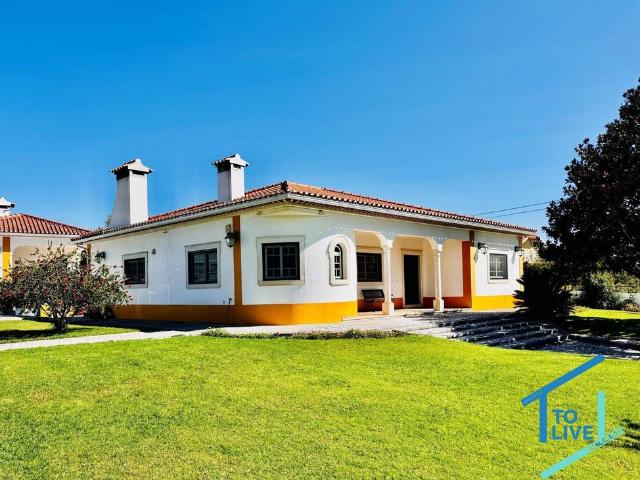 à venda Mansão alto padrão de 259 m2, Tomar, Santarém