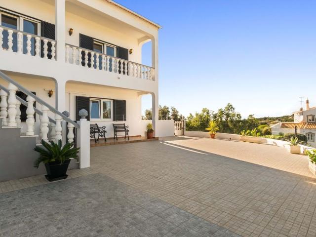 à venda Mansão alto padrão de 277 m2, Boliqueime, Portugal