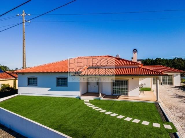 à venda Mansão alto padrão de 358 m2, Maceira, Leiria