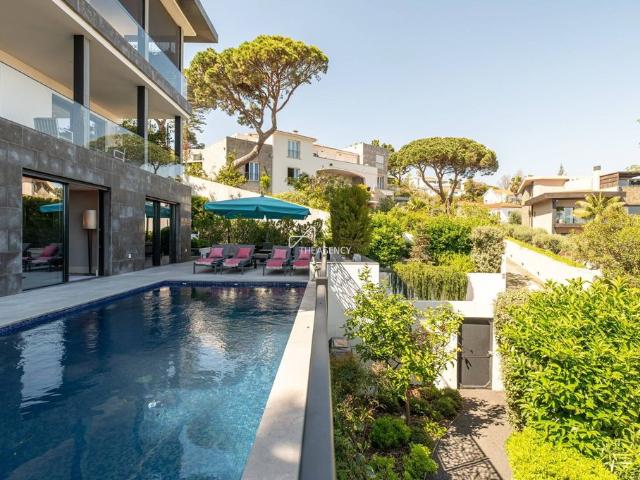 à venda Mansão de alto padrão de 553 m2, Cascais e Estoril, Portugal
