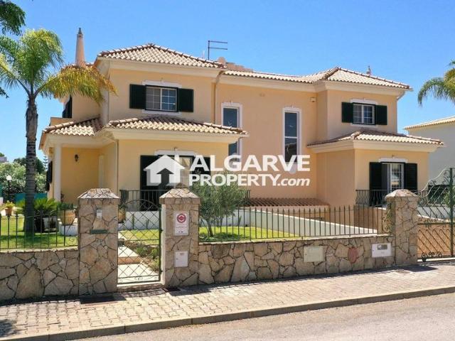 à venda Mansão de 552 m2, Vila Sol, Loulé, Faro