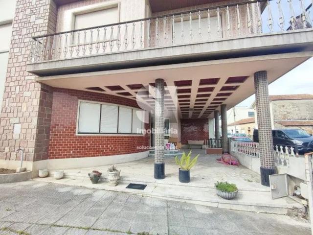 à venda Mansão de 210 m2, Fânzeres, Porto