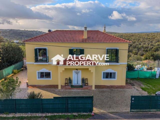 à venda Mansão de 233 m2, Loulé São Clemente e São Sebastião, Loulé, Faro