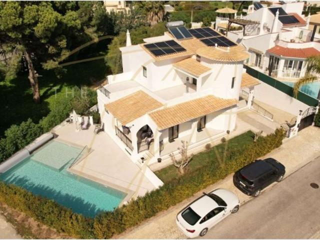 à venda Mansão de 270 m2, Vilamoura, Loulé, Faro