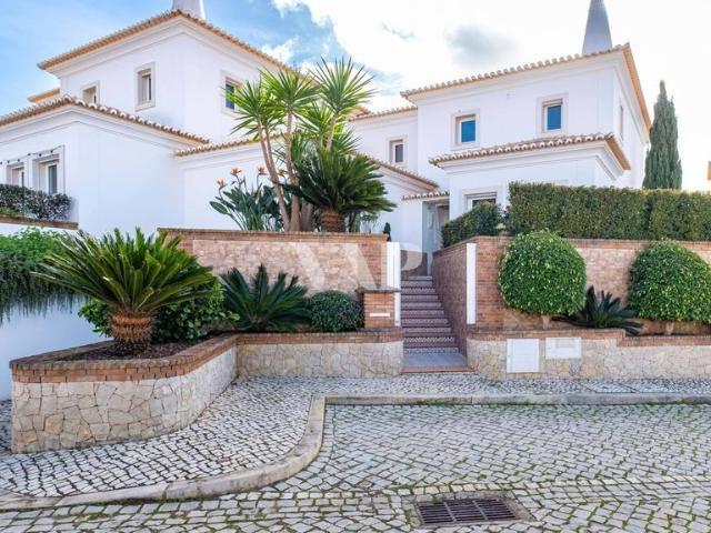 à venda Exclusiva mansão de 179 m2, Vilamoura, Portugal