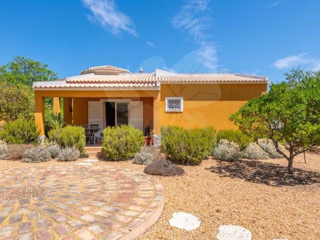 à venda Mansão de alto padrão de 220 m2, Loulé São Clemente e São Sebastião, Loulé, Faro