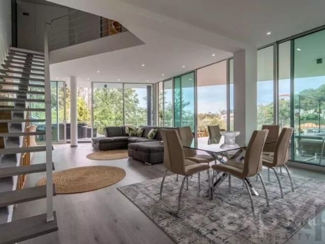à venda Mansão alto padrão de 240 m2, Funchal, Madeira