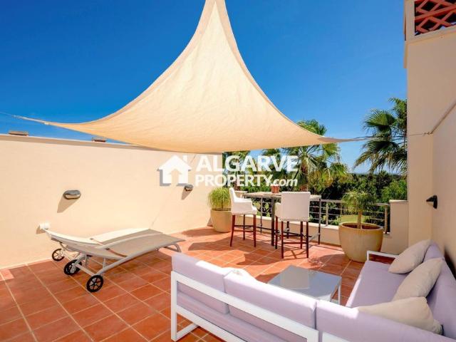 à venda Mansão de alto padrão de 244 m2, Vila Sol, Vilamoura, Faro