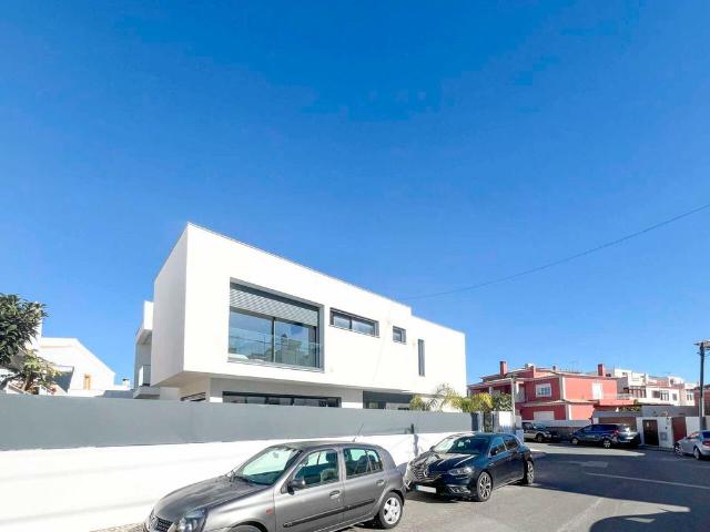 à venda Mansão de alto padrão de 248 m2, Portimão, Portugal