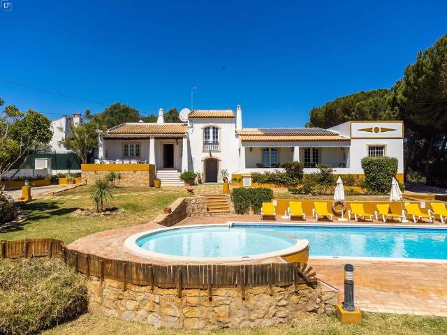 à venda Mansão de alto padrão de 272 m2, Albufeira e Olhos de Água, Albufeira, Faro