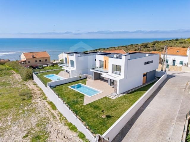 à venda Mansão, São Pedro da Cadeira, Lisboa