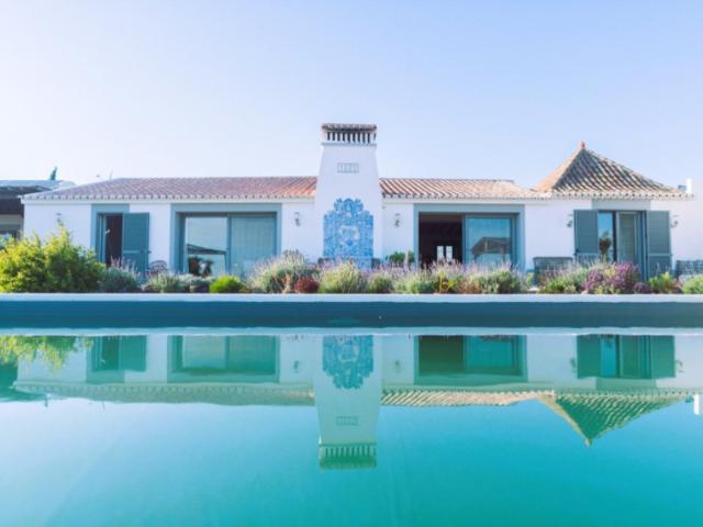 Moradia com 6 quartos e vista mar em Tavira, perto de campo de golfe e com excelentes acessos