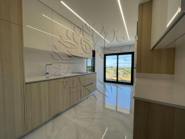 à venda Apartamento de alto padrão de 257 m2, Montijo, Setúbal