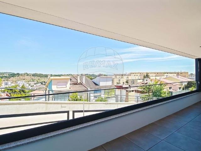 à venda Apartamento de alto padrão de 141 m2, Oeiras, Lisboa