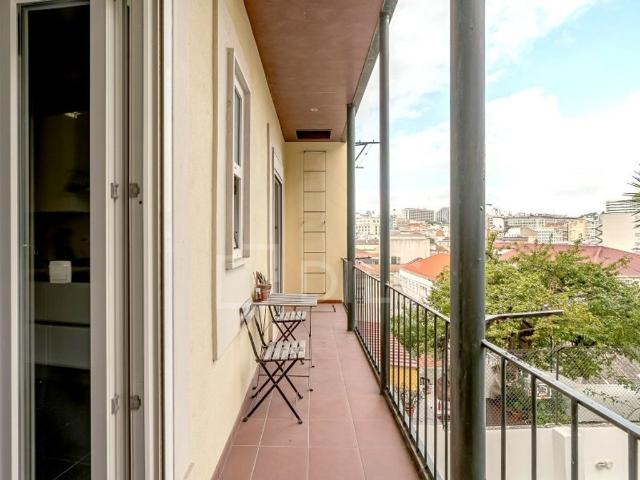 à venda Apartamento de alto padrão de 142 m2, Marques de Pombal Sao Mamede, Lisboa