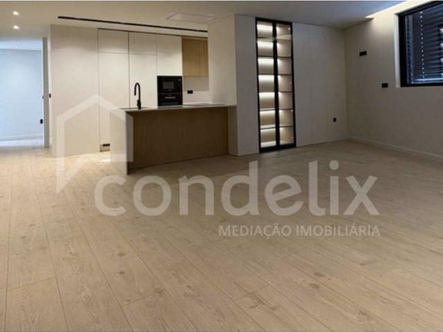 à venda Apartamento de alto padrão de 147 m2, Gondomar, Porto