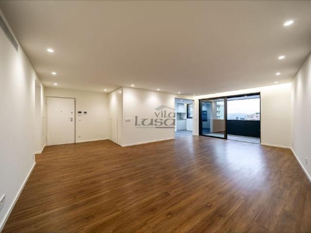 à venda Apartamento de alto padrão de 156 m2, Vila Nova de Gaia, Portugal