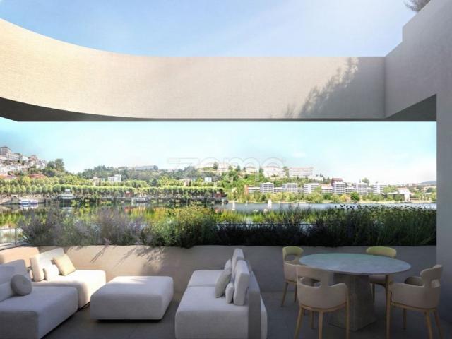 à venda Apartamento de alto padrão de 163 m2, Coimbra, Portugal