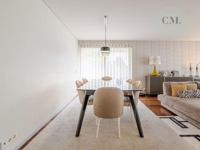à venda Apartamento de alto padrão de 163 m2, Porto, Portugal